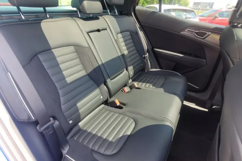 Kia Sportage din 2025 cu 1.000 km - oferta KIA170177 - foto 14