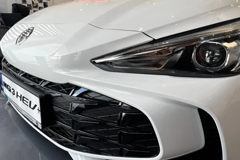 MG MG3 din 2025 cu 10 km - oferta MG0170181 - foto 8