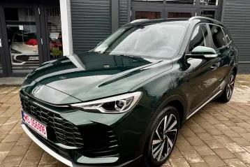 MG ZS HEV din 2025 - oferta MG0170182