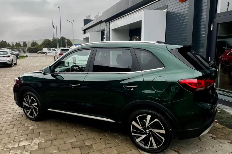 MG ZS HEV din 2025 cu 10 km - oferta MG0170182 - foto 12