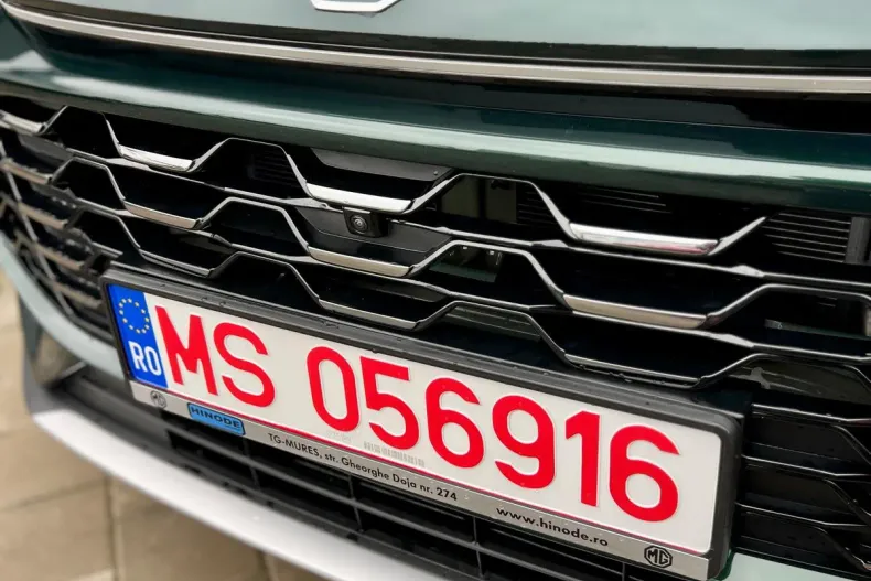 MG ZS HEV din 2025 cu 10 km - oferta MG0170182 - foto 16