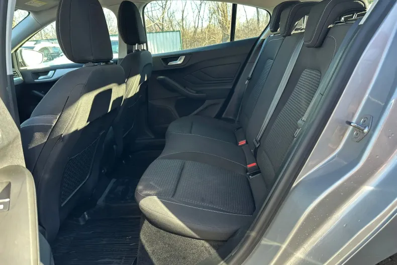 Ford Focus din 2021 cu 77.018 km - oferta FOR170184 - foto 9