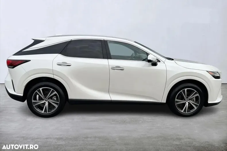 Lexus Seria RX din 2023 cu 12.100 km - oferta LEX170188 - foto 8