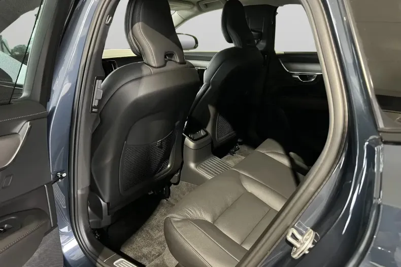 Volvo S90 din 2024 cu 20.121 km - oferta VOL170189 - foto 12