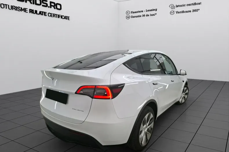 Tesla Model Y din 2022 cu 23.175 km - oferta TES170192 - foto 5