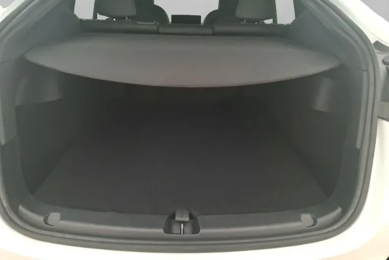 Tesla Model Y din 2022 cu 23.175 km - oferta TES170192 - foto 8