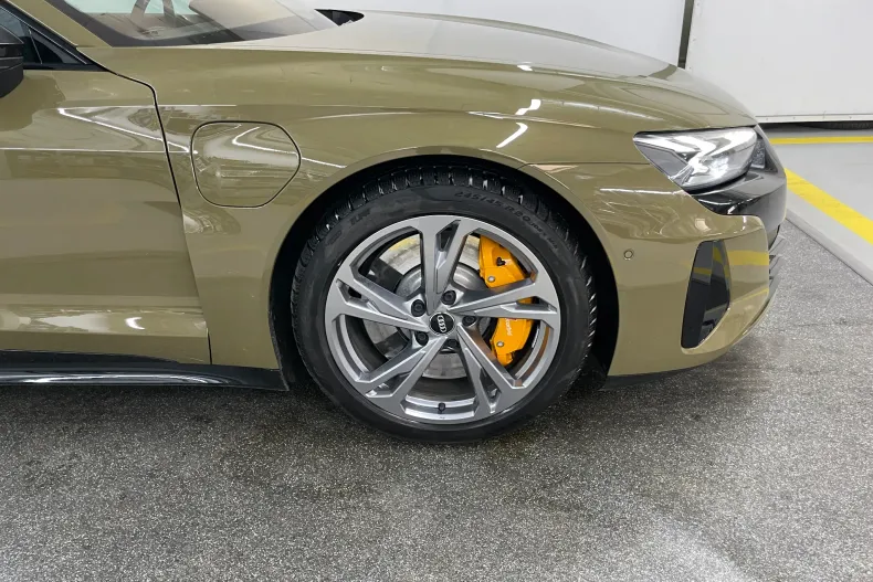 Audi e-tron GT din 2022 cu 37.500 km - oferta AUD170196 - foto 8