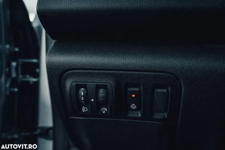 Renault Megane din 2023 cu 70.798 km - oferta REN170206 - foto 17