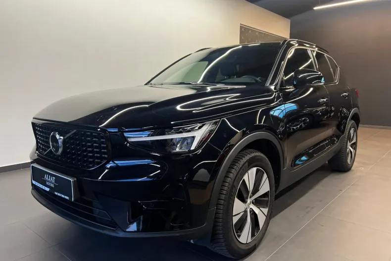 Volvo XC40 din 2023 cu 91.400 km - oferta VOL170209 - foto 1