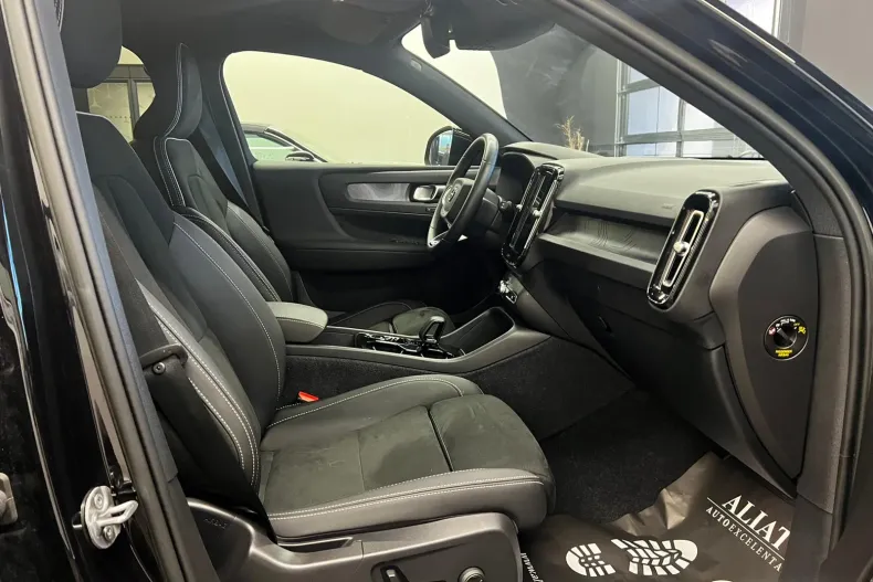 Volvo XC40 din 2023 cu 91.400 km - oferta VOL170209 - foto 7