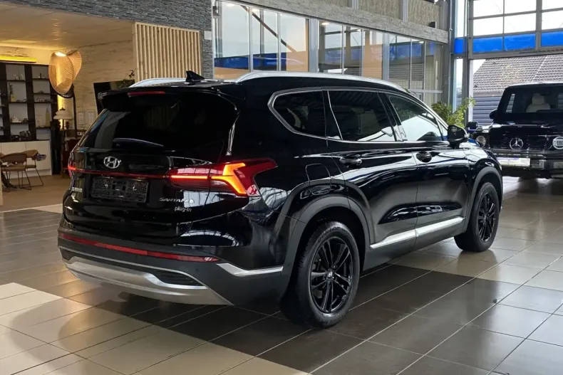 Hyundai SANTA FE din 2022 cu 42.003 km - oferta HYU170215 - foto 4