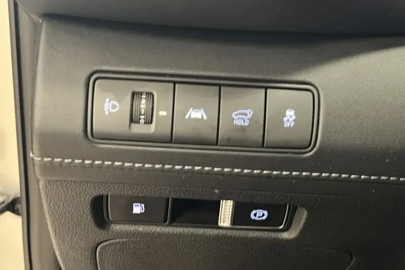 Hyundai SANTA FE din 2022 cu 58.583 km - oferta HYU170217 - foto 21