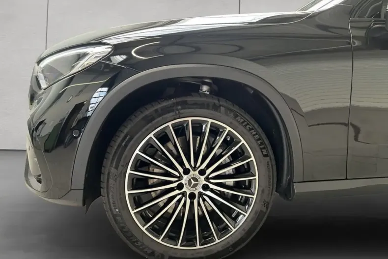 Mercedes-Benz GLC 200 din 2025 cu 9.600 km - oferta MER170224 - foto 13