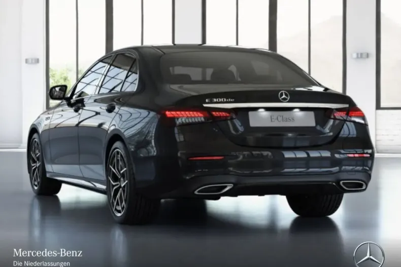 Mercedes-Benz E 300 din 2023 cu 13.679 km - oferta MER170225 - foto 18