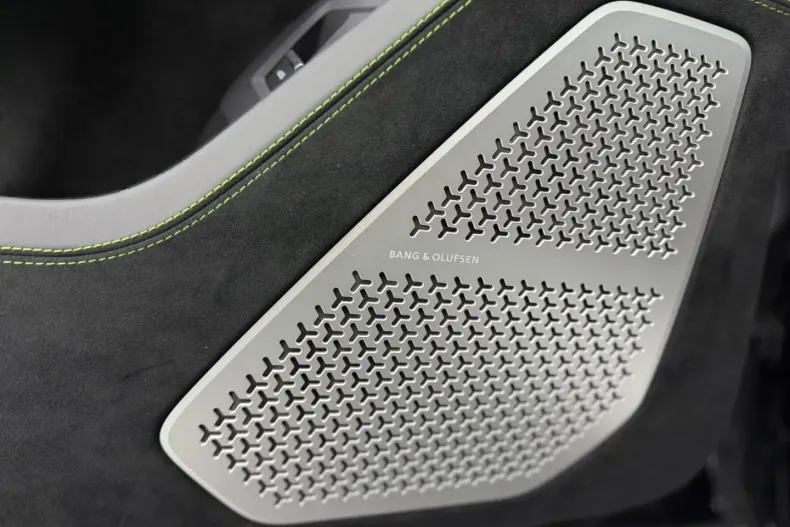 Lamborghini Urus din 2024 cu 18.888 km - oferta LAM170231 - foto 15