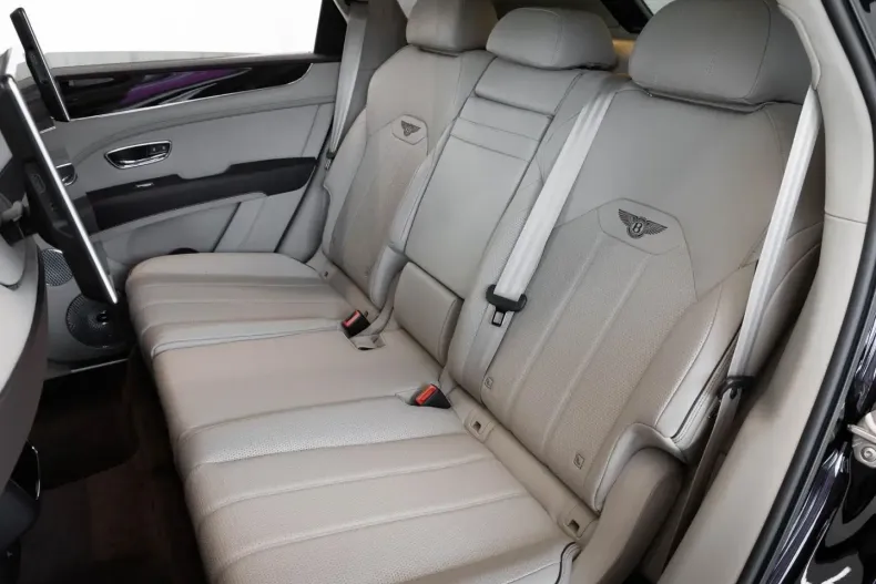 Bentley Bentayga din 2023 cu 23.900 km - oferta BEN170233 - foto 9