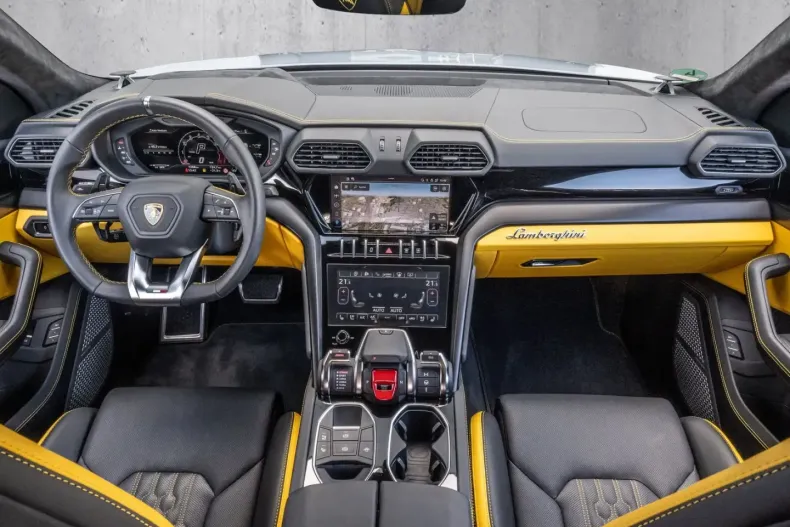 Lamborghini Urus din 2025 cu 7.280 km - oferta LAM170241 - foto 7