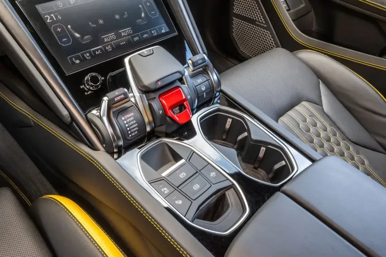 Lamborghini Urus din 2025 cu 7.280 km - oferta LAM170241 - foto 14