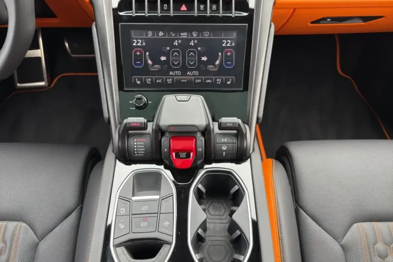 Lamborghini Urus din 2024 cu 6.420 km - oferta LAM170242 - foto 14