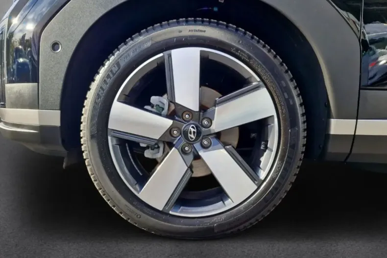 Hyundai SANTA FE din 2025 cu 12.365 km - oferta HYU170243 - foto 13