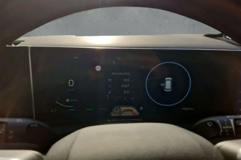 Hyundai SANTA FE din 2025 cu 12.365 km - oferta HYU170243 - foto 14