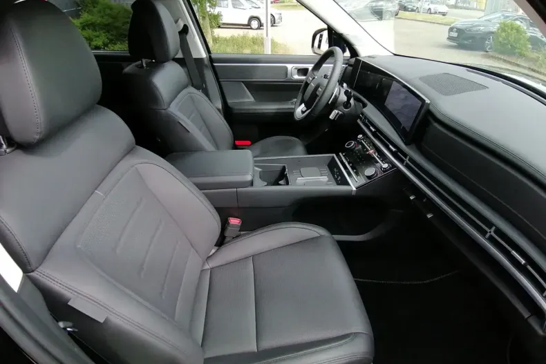 Hyundai SANTA FE din 2025 cu 10.356 km - oferta HYU170246 - foto 7