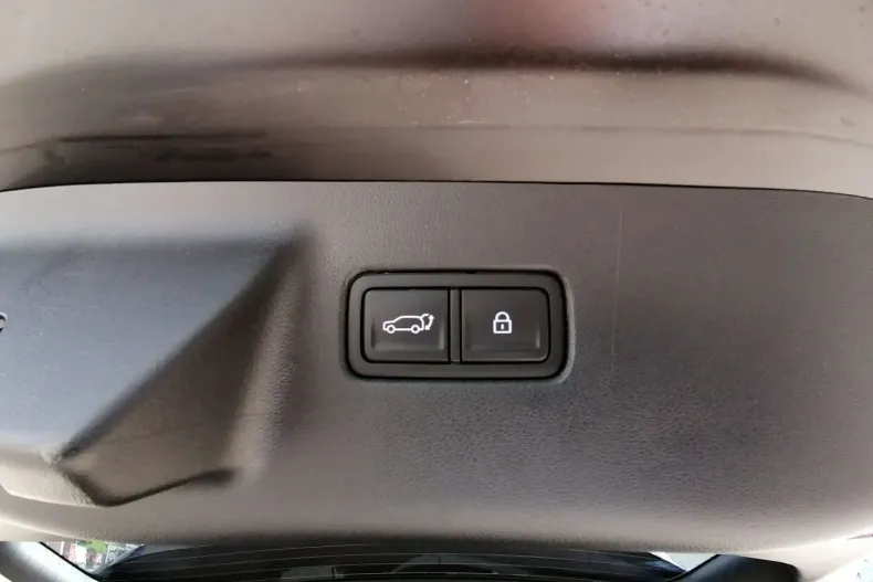 Hyundai SANTA FE din 2025 cu 10.356 km - oferta HYU170246 - foto 16