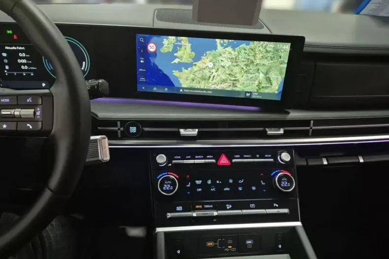 Hyundai SANTA FE din 2025 cu 27.131 km - oferta HYU170247 - foto 8