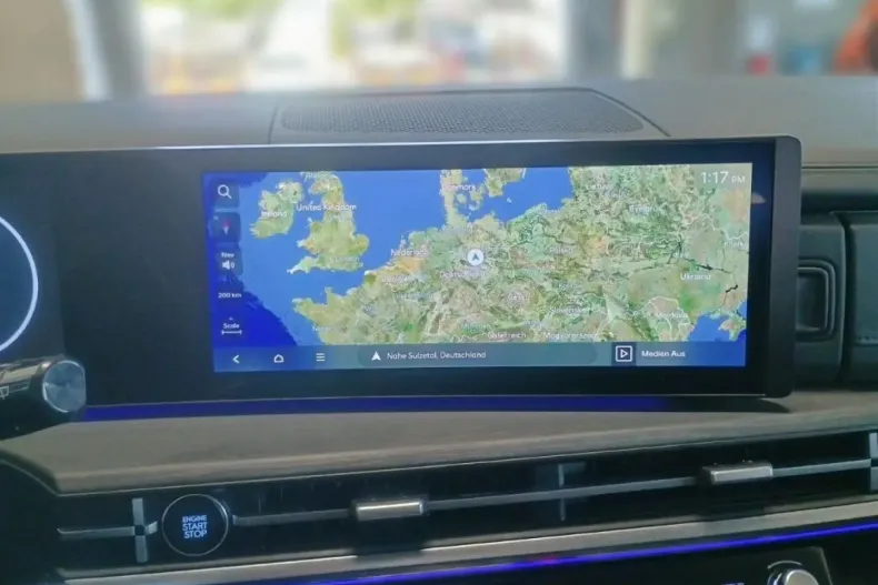 Hyundai SANTA FE din 2025 cu 18.461 km - oferta HYU170248 - foto 8