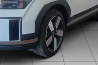 Hyundai SANTA FE din 2025 cu 18.461 km - oferta HYU170248 - foto 11