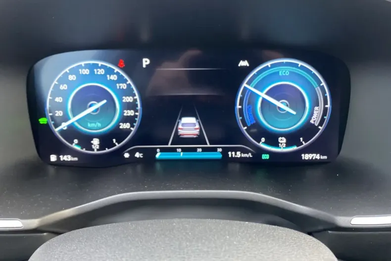 Hyundai SANTA FE din 2023 cu 18.927 km - oferta HYU170252 - foto 14