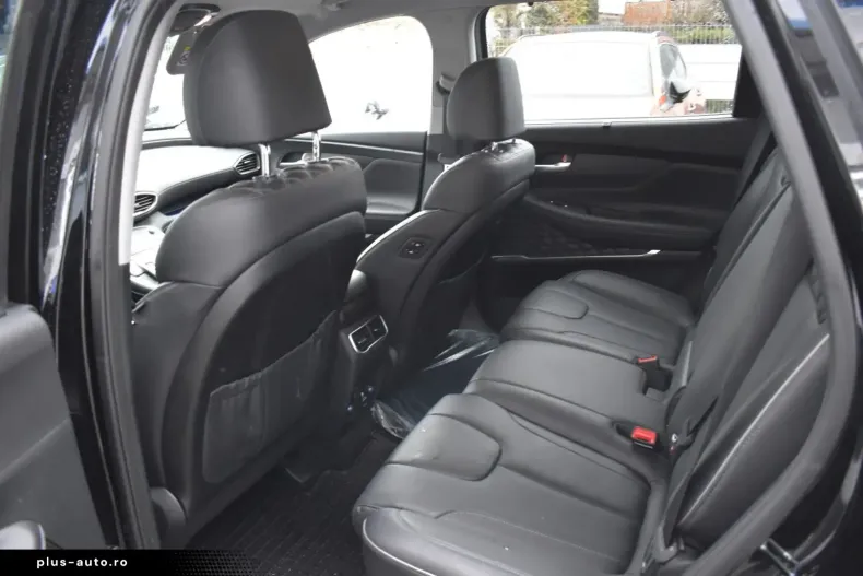 Hyundai SANTA FE din 2023 cu 35.200 km - oferta HYU170253 - foto 9