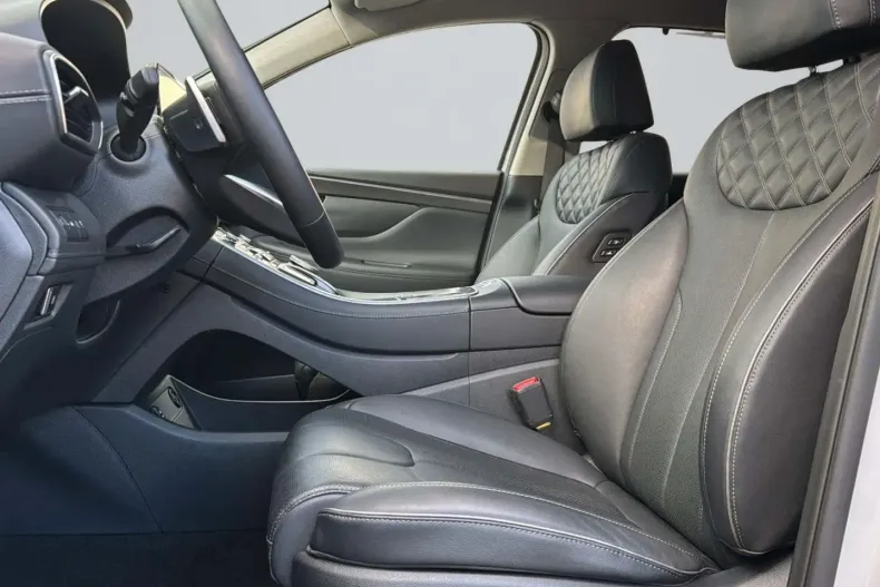 Hyundai SANTA FE din 2023 cu 39.400 km - oferta HYU170254 - foto 12