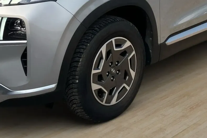 Hyundai SANTA FE din 2023 cu 36.170 km - oferta HYU170255 - foto 6