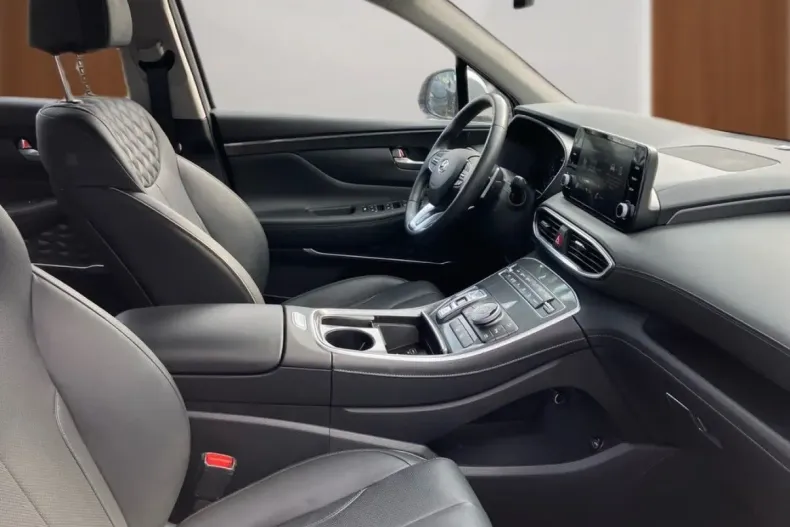 Hyundai SANTA FE din 2023 cu 36.170 km - oferta HYU170255 - foto 14