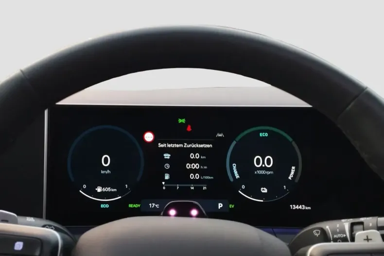 Hyundai SANTA FE din 2025 cu 13.443 km - oferta HYU170256 - foto 9