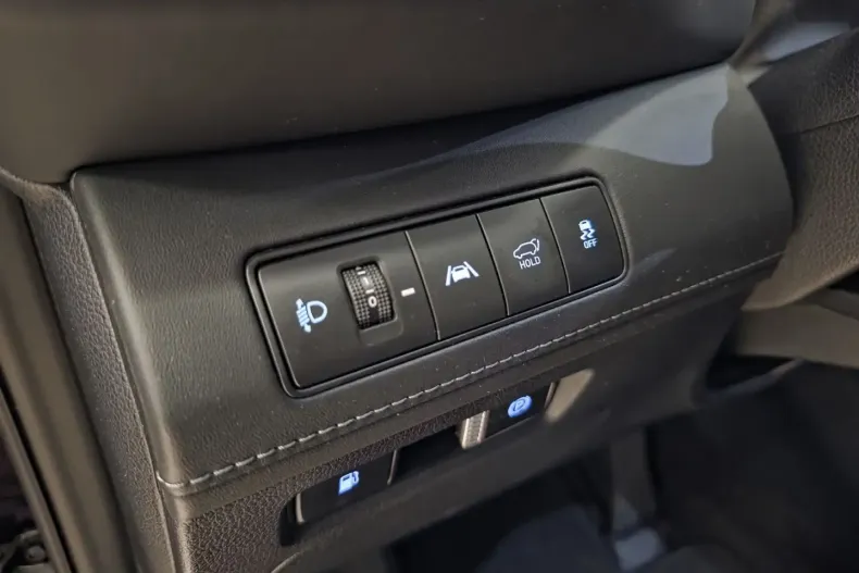 Hyundai SANTA FE din 2022 cu 38.298 km - oferta HYU170257 - foto 29