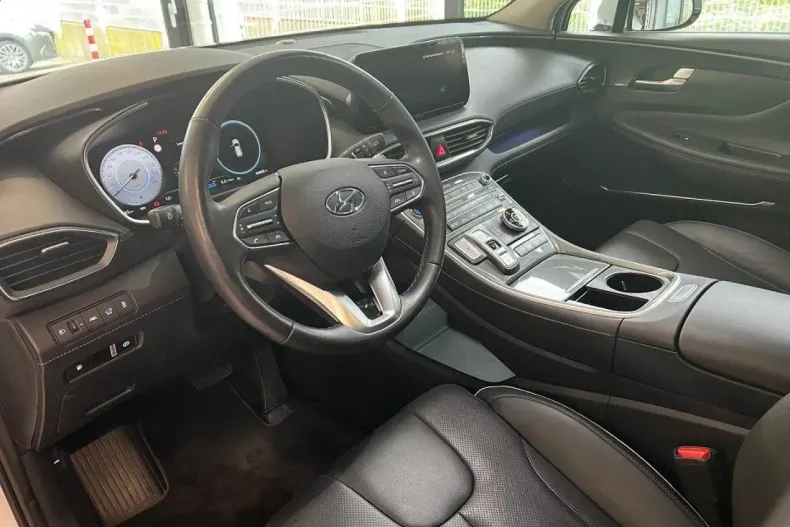 Hyundai SANTA FE din 2022 cu 66.840 km - oferta HYU170258 - foto 9