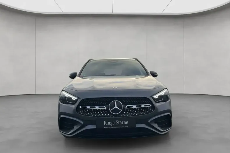 Mercedes-Benz GLA 180 din 2025 cu 3.585 km - oferta MER170259 - foto 7