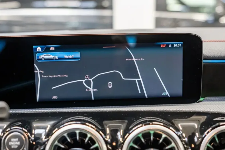 Mercedes-Benz CLA 250 din 2025 cu 6.040 km - oferta MER170261 - foto 9