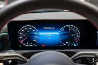 Mercedes-Benz CLA 250 din 2025 cu 6.040 km - oferta MER170261 - foto 13