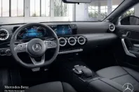 Mercedes-Benz CLA 250 din 2022 cu 54.452 km - oferta MER170268 - foto 9