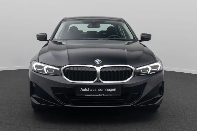 BMW 318 din 2023 cu 51.600 km - oferta BMW170272 - foto 2