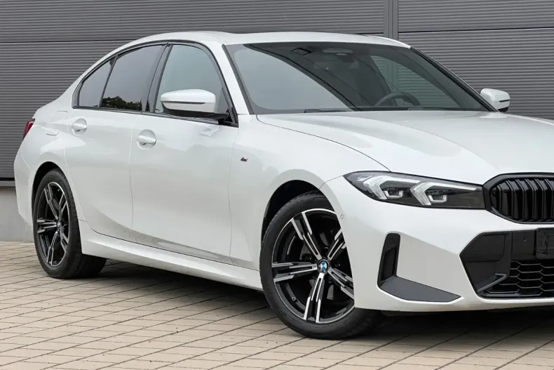 BMW 320 din 2024 cu 19.336 km - oferta BMW170274 - foto 4