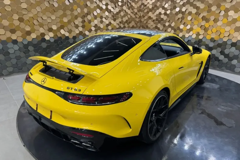 Mercedes-Benz AMG GT din 2024 cu 14.000 km - oferta MER170275 - foto 2