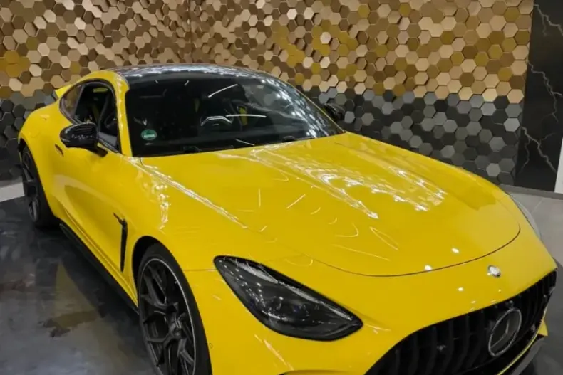 Mercedes-Benz AMG GT din 2024 cu 14.000 km - oferta MER170275 - foto 7