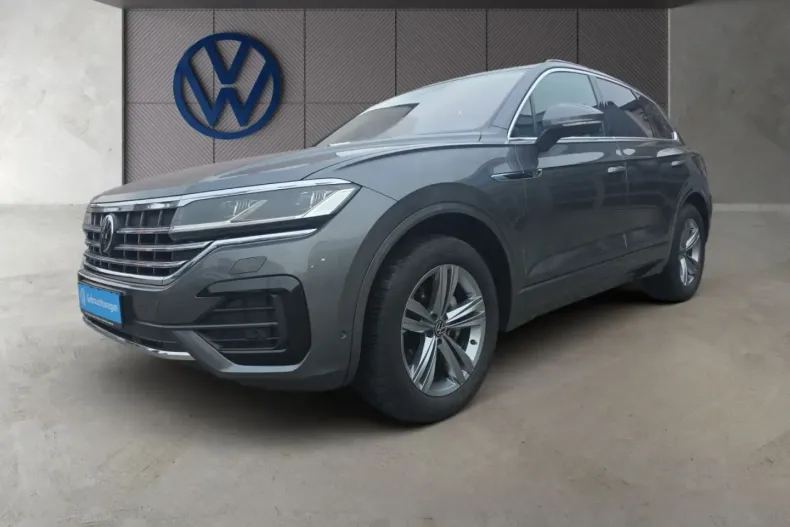 Volkswagen Touareg din 2022 cu 51.918 km - oferta VOL170280 - foto 2