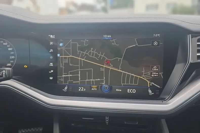 Volkswagen Touareg din 2022 cu 51.918 km - oferta VOL170280 - foto 10