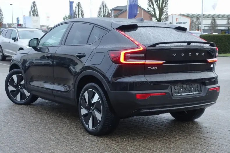 Volvo C40 din 2024 cu 8.005 km - oferta VOL170283 - foto 4