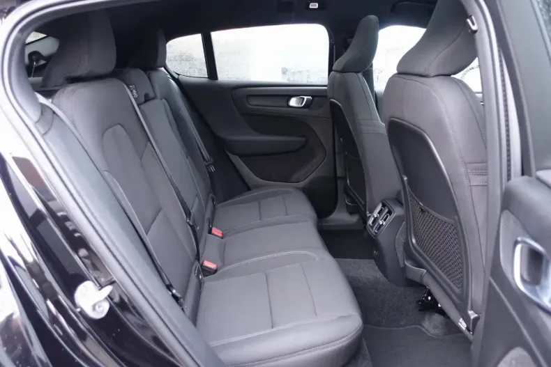 Volvo C40 din 2024 cu 8.005 km - oferta VOL170283 - foto 10